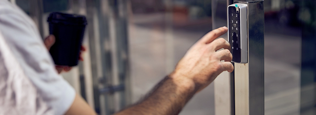 Enhance Storefront Security with Access Control Systems in Englewood, FL