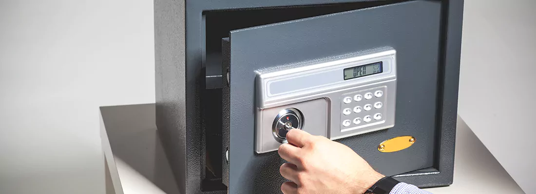 Safe Opening Repair in Englewood