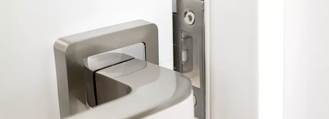 Seamless Integration of Magnetic Locks with Access Control Systems in Englewood, FL